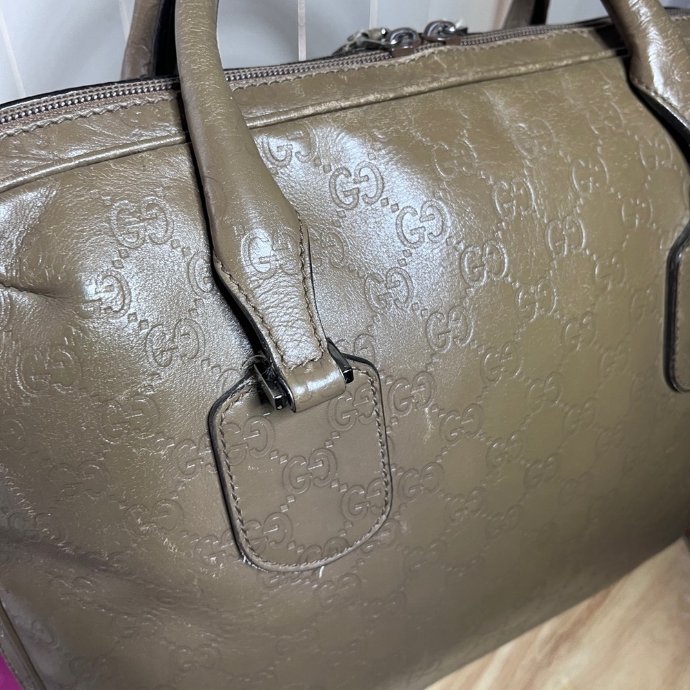 Gucci GG Supreme Briefcase Olive Green Leather broken zipper pull - Picture 8 of 17